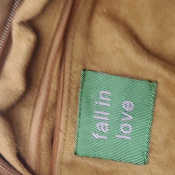 Fall in Love Fox Fur Handbag - Picture 7 of 10